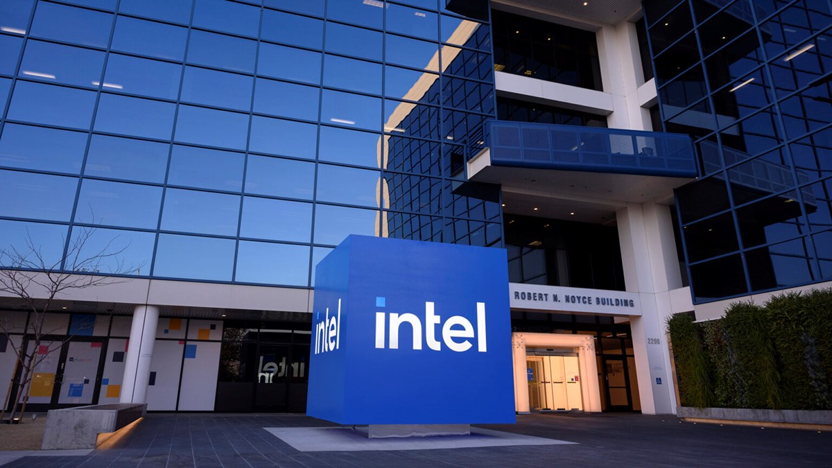 Zgrada Robert Noyce u Santa Clari, u Kaliforniji, glavno je sjedište tvrtke Intel Corporation 📷 Intel